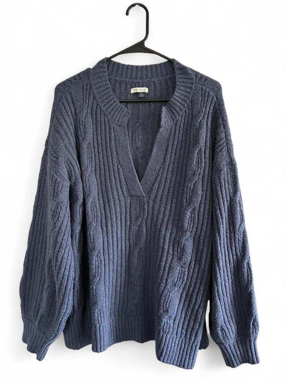 American Eagle Women's Navy and Blue Cable Knit V-Neck Jumper Sweater, Size L